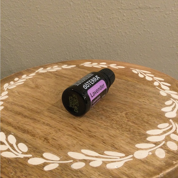 DoTERRA Lavender Essential Oil - Picture 3 of 4